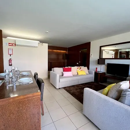Апартаменты Albufeira Salgados Premium 1 With Pool By Homing *