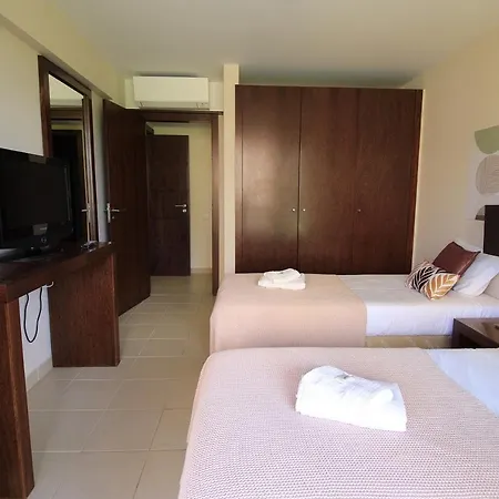 Albufeira Salgados Premium 1 With Pool By Homing * Guia
