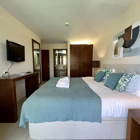 Апартаменты Albufeira Salgados Premium 1 With Pool By Homing
