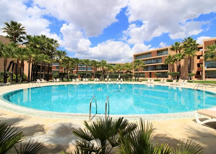 Albufeira Salgados Premium 1 With Pool By Homing *