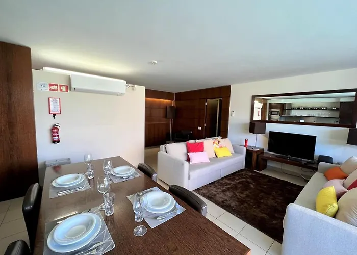 Albufeira Salgados Premium 1 With Pool By Homing