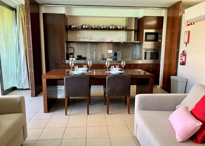 Albufeira Salgados Premium 1 With Pool By Homing Apartman